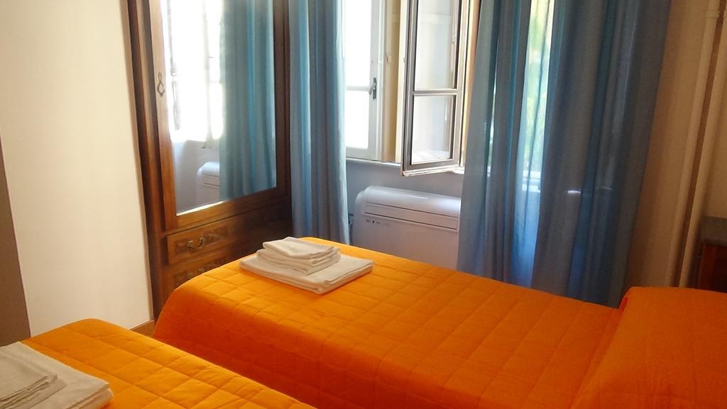 Bed And Breakfast Adduci'S House Рим Екстериор снимка
