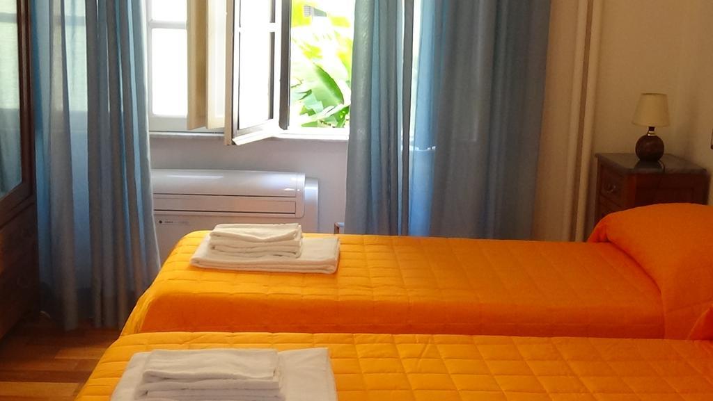 Bed And Breakfast Adduci'S House Рим Екстериор снимка
